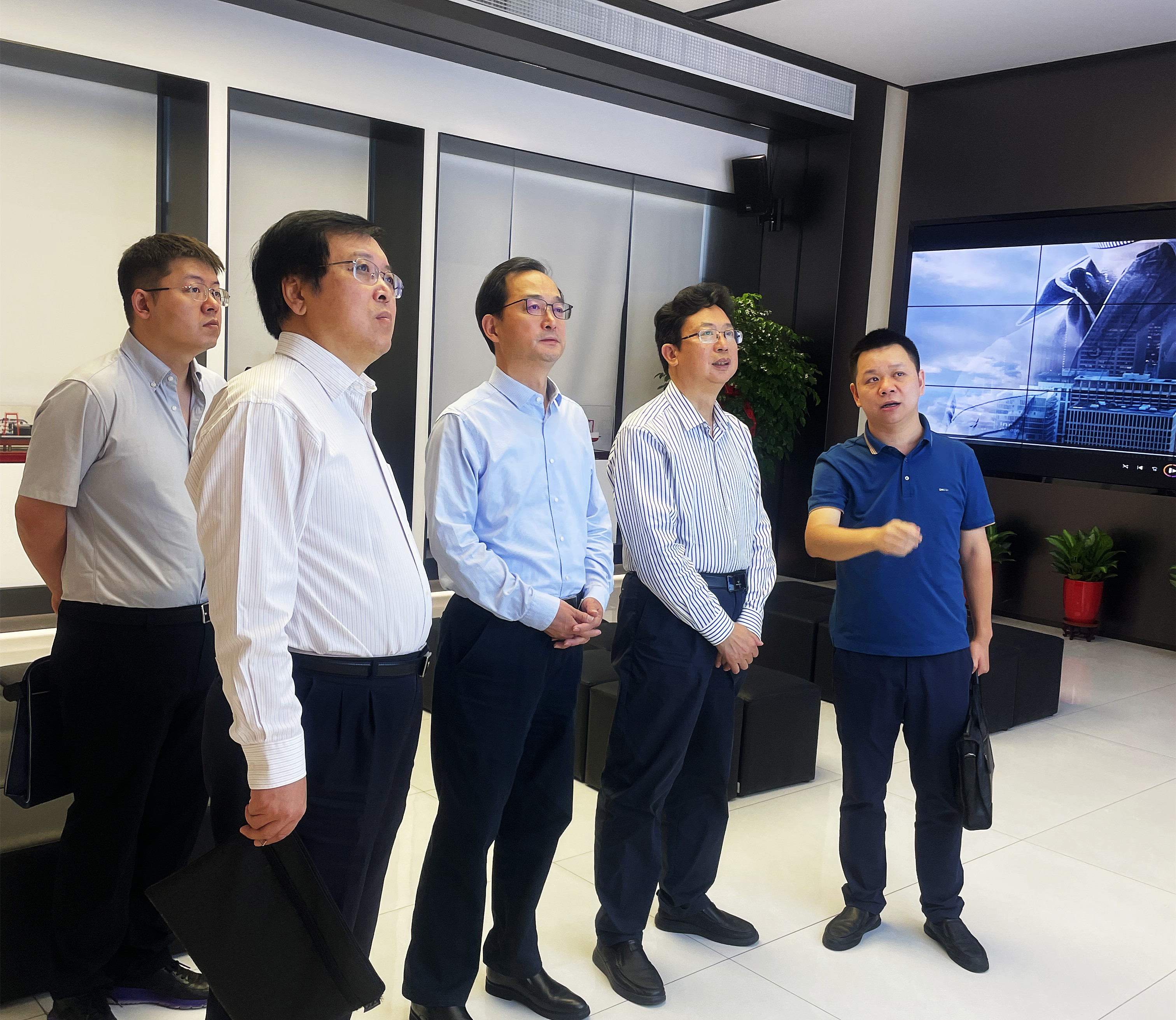 ��ҳ- �������ǲ��й��ٷ���վ